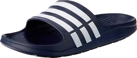 chanclas adidas para hombre.